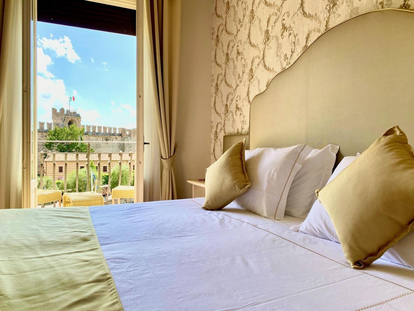 Albergo Gardesana توري ديل بيناكو المظهر الخارجي الصورة